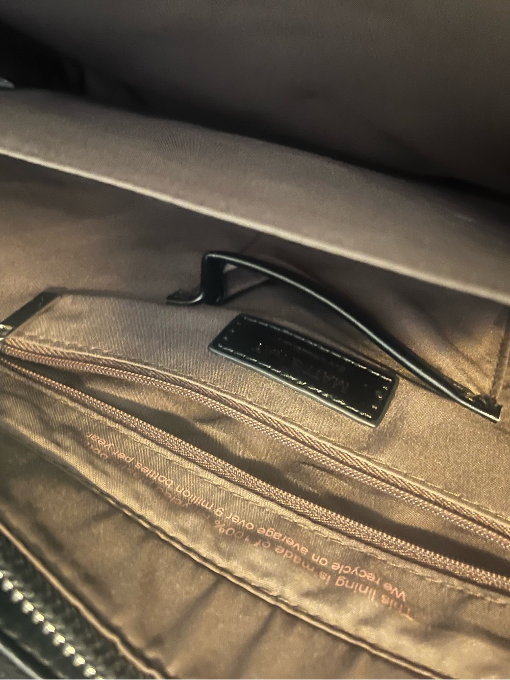 Matt & Nat- vegan/faux Leather Briefcase Tote - Classic Professional Carry - Picture 6 of 10